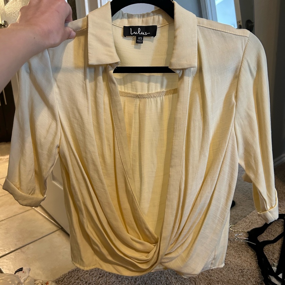 Lulu's Pale Yellow Women's Top